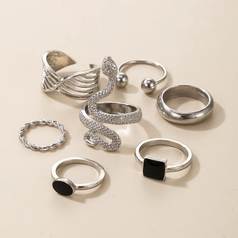 Snake Zodiac Twist Ring Set