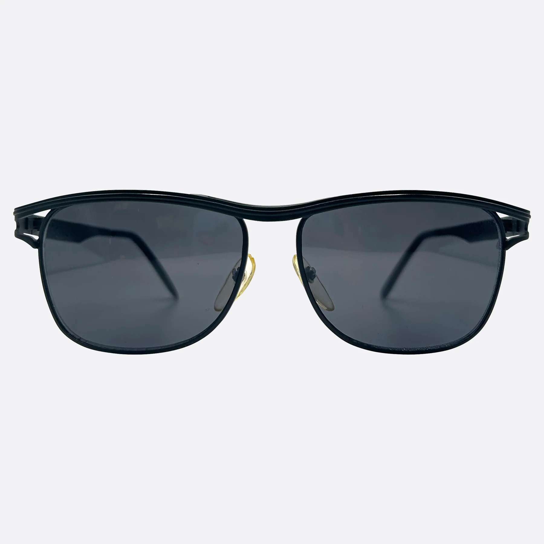 Stylish Ventures Your Ultimate Eyewear for Every Adventure