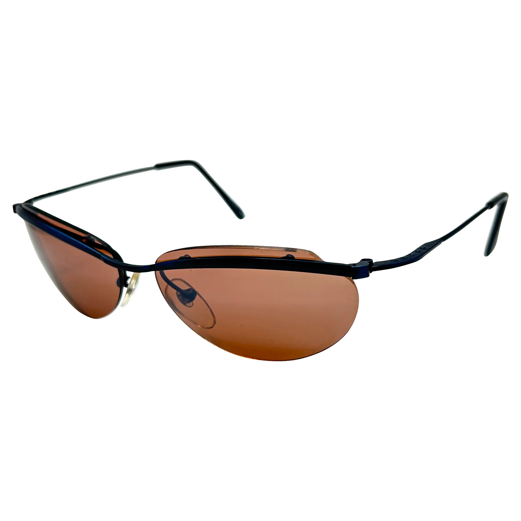 Dynamic Elegance Fashionable Eyewear for the Modern Individual