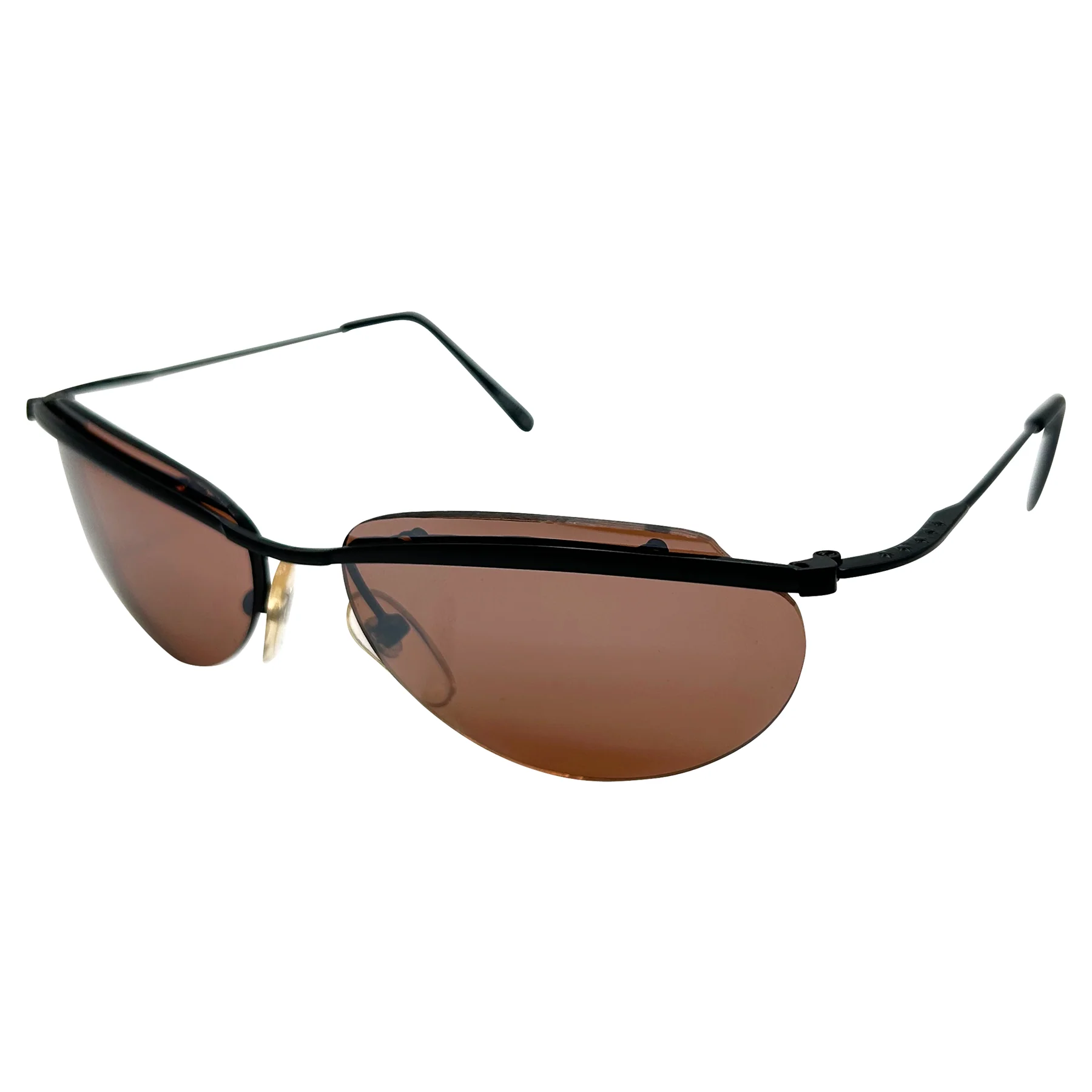 Dynamic Elegance Fashionable Eyewear for the Modern Individual