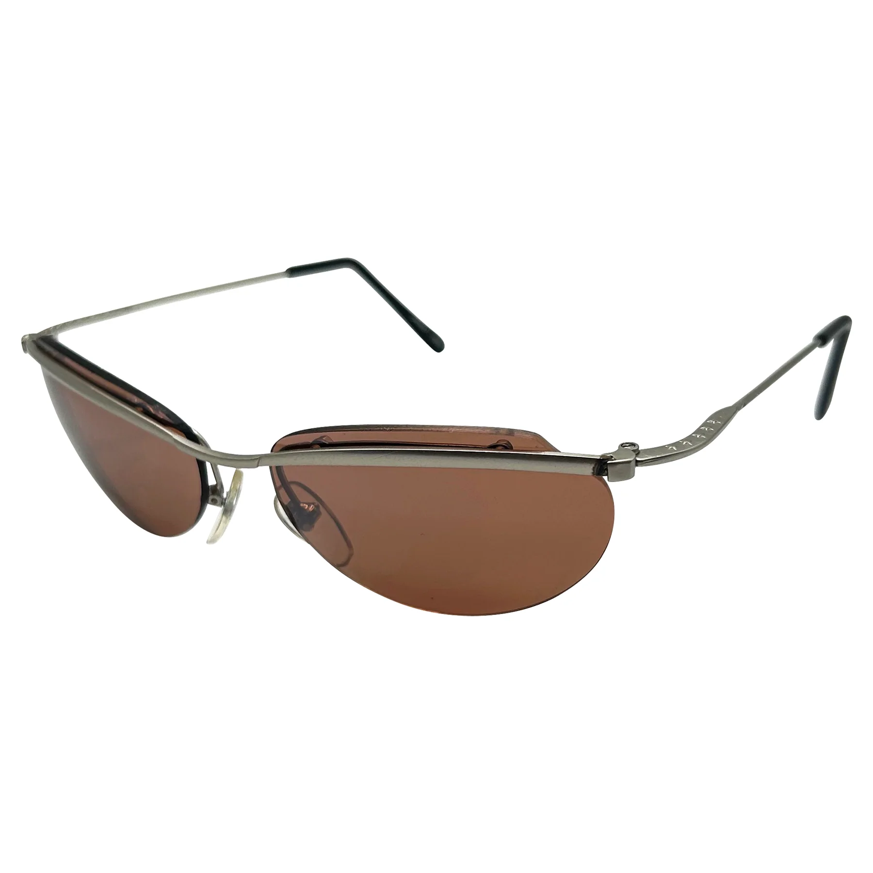 Dynamic Elegance Fashionable Eyewear for the Modern Individual